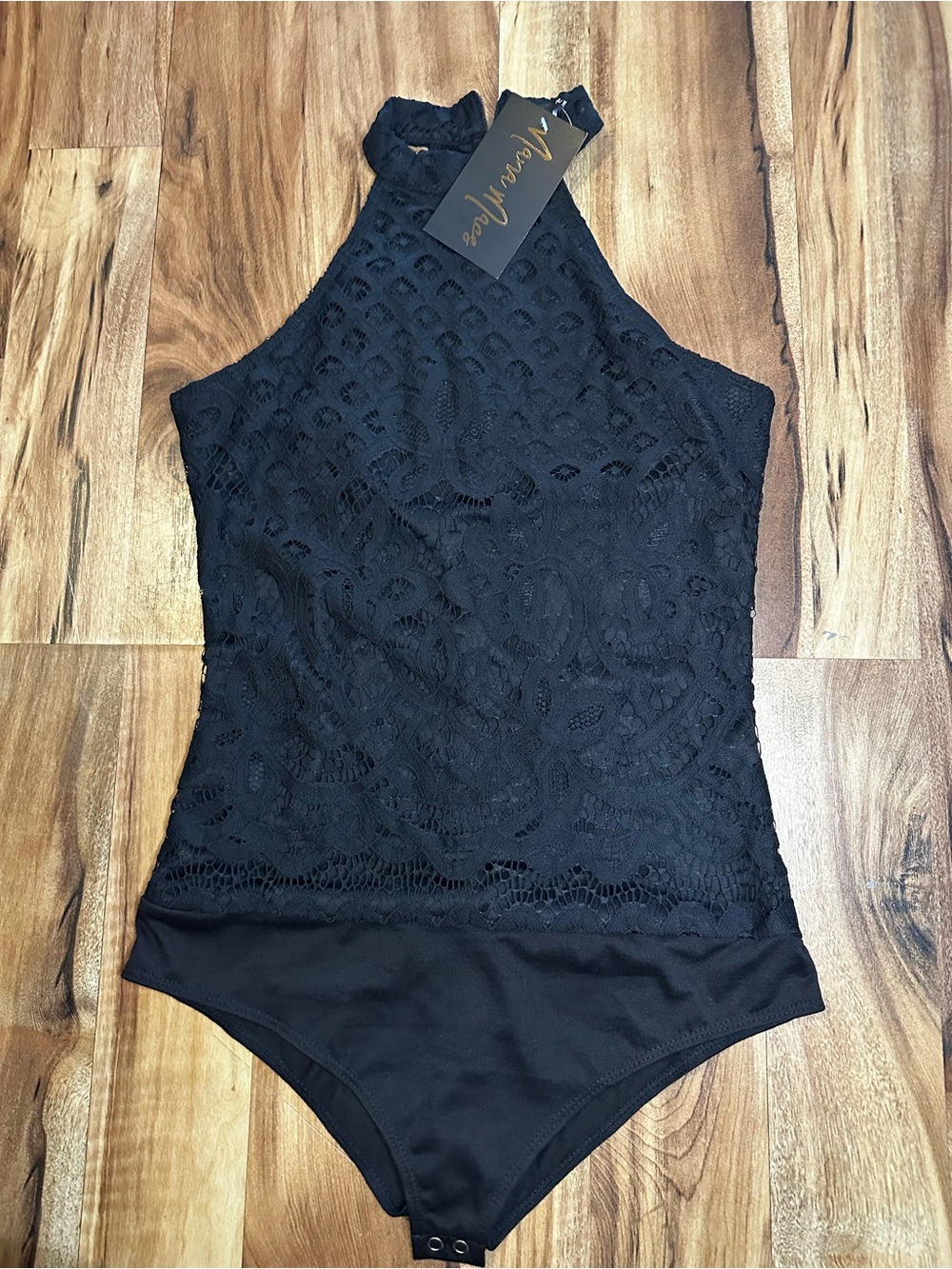 NanaMacs NWT Black Lace Halter Bodysuit Women’s Small Mock Neck Sleeveless
